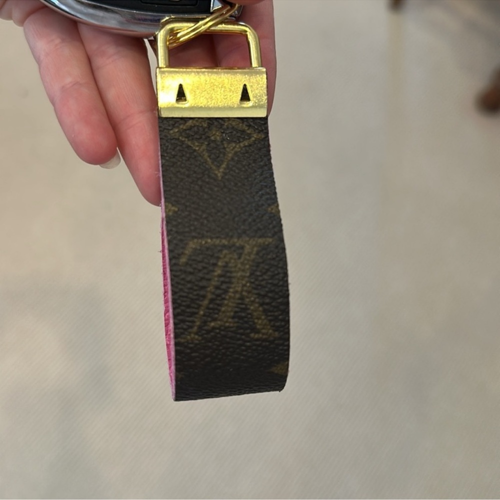Handmade luxury keyfob/keychain - Picture 3 of 5